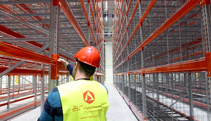entrepot-stockage-cle-en-main