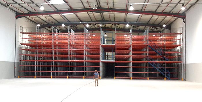 multi-tier-racking-warehouse