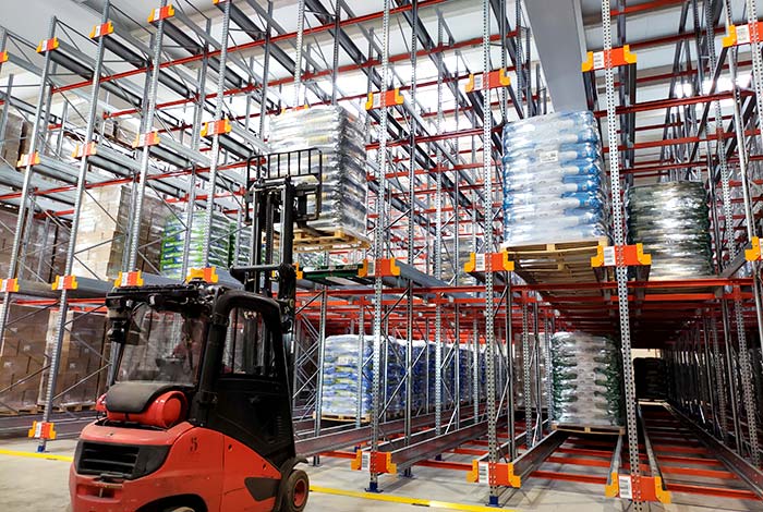 skretting-warehouse-racking
